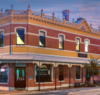 Langsford - Schoolies Week Accommodation