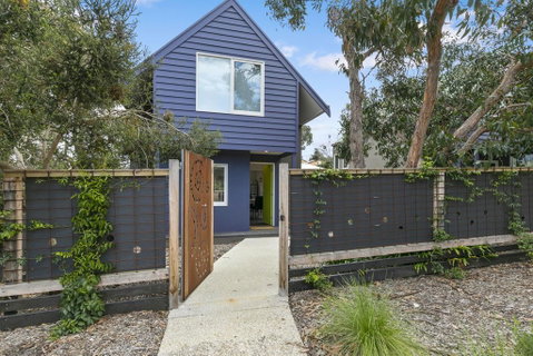 Liokai - Schoolies Week Accommodation 0