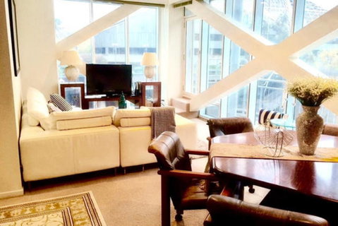 Luxuries CBD Apartment With Views - Schoolies Week Accommodation 2