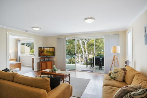 Luxury Boardwalk Apartment - Unit 7 - Schoolies Week Accommodation 0
