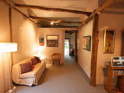 Lyrebird Studio Hideaway In The Watagans - Be At One With Nature - Schoolies Week Accommodation 3