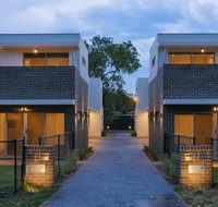 Maison Executive - Schoolies Week Accommodation