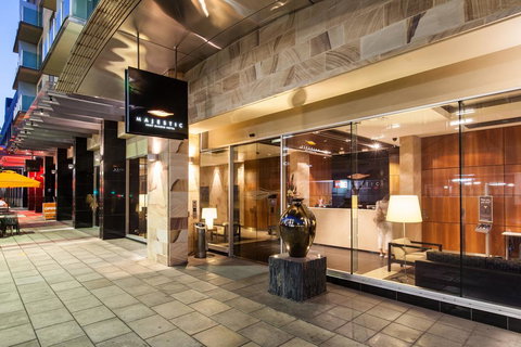 Majestic Roof Garden Hotel - Schoolies Week Accommodation 3