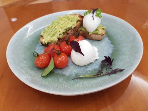 Majestic Roof Garden Hotel - Schoolies Week Accommodation 1