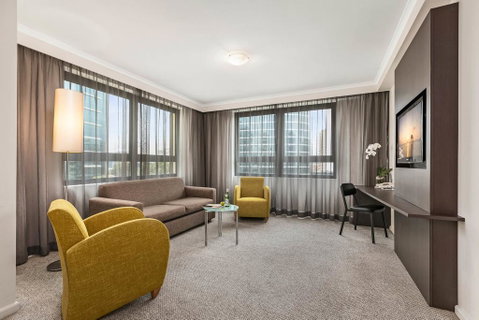 Mantra Parramatta - Schoolies Week Accommodation 2