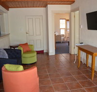 Marananga Cottages - Schoolies Week Accommodation