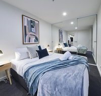 Mega Style Apartments Southbank Crown - Schoolies Week Accommodation