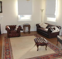 Mentor Chambers Apartment Bed  Breakfast - Schoolies Week Accommodation