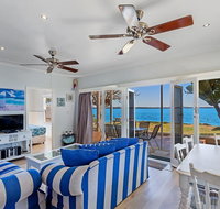 Mermaids Rest  Corlette - Schoolies Week Accommodation