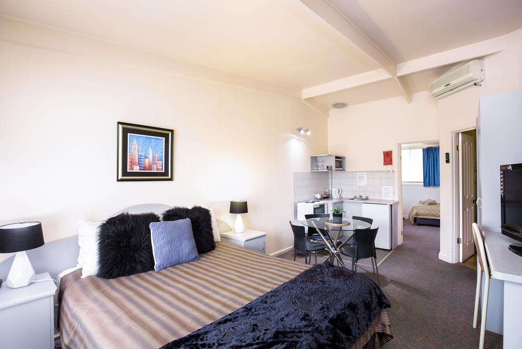 Mount Gambier SA Schoolies Week Accommodation