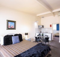 Mid City Motel and Apartments - Schoolies Week Accommodation