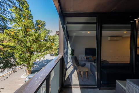Midnight Apartments Accommodate Canberra - Schoolies Week Accommodation 1