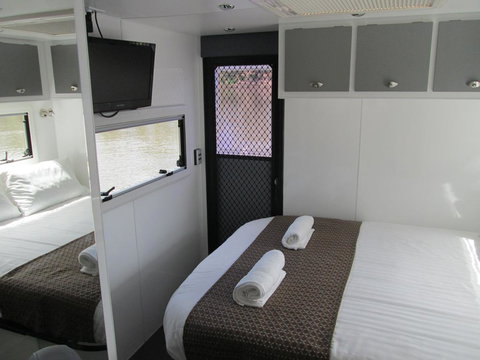 Moama On Murray Houseboats - Schoolies Week Accommodation 3