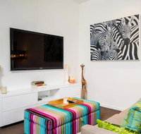 Modern 1 Bedroom Apartment in Richmond - Schoolies Week Accommodation