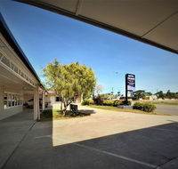 Motel Ingham - Schoolies Week Accommodation