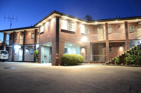 Motel Margeurita - Schoolies Week Accommodation 0