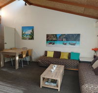 Nautical Owl - Schoolies Week Accommodation