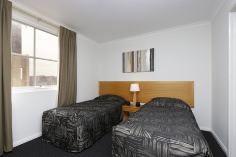 Hillarys Marina Apartment - Schoolies Week Accommodation 19