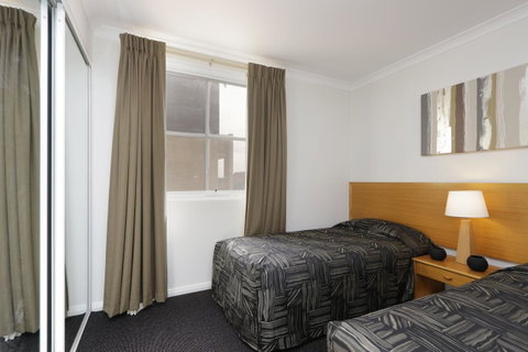 Hillarys Marina Apartment - Schoolies Week Accommodation 18