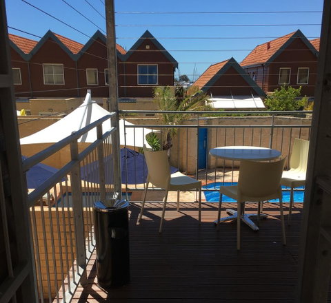 Hillarys Marina Apartment - Schoolies Week Accommodation 35