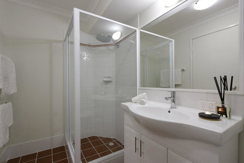 Hillarys Marina Apartment - Schoolies Week Accommodation 20