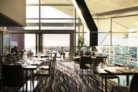 Hillarys Marina Apartment - Schoolies Week Accommodation 39