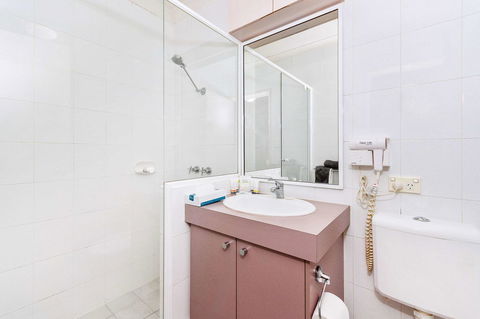 Quality Hotel Bayswater - Schoolies Week Accommodation 19
