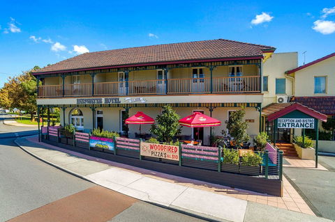 Quality Hotel Bayswater - Schoolies Week Accommodation 24