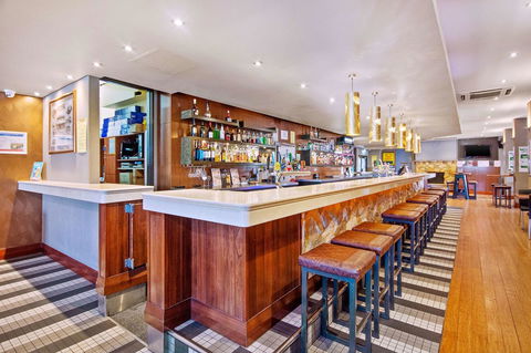 Quality Hotel Bayswater - Schoolies Week Accommodation 25