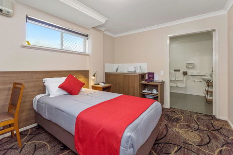 Quality Hotel Bayswater - Schoolies Week Accommodation 18