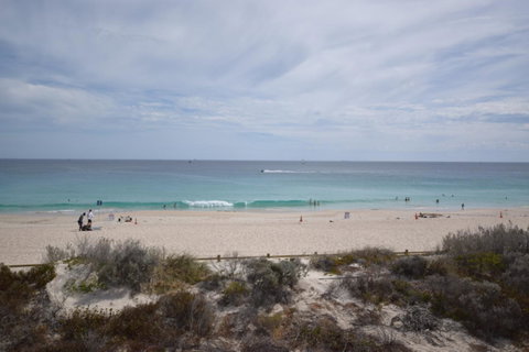 Summer Breeze - Holiday Or Business Apartment - Schoolies Week Accommodation 9