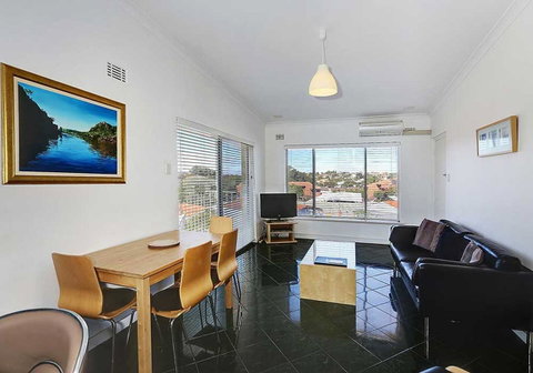 Summer Breeze - Holiday Or Business Apartment - Schoolies Week Accommodation 2