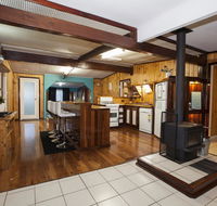 Rustic Retreat Esperance - Schoolies Week Accommodation