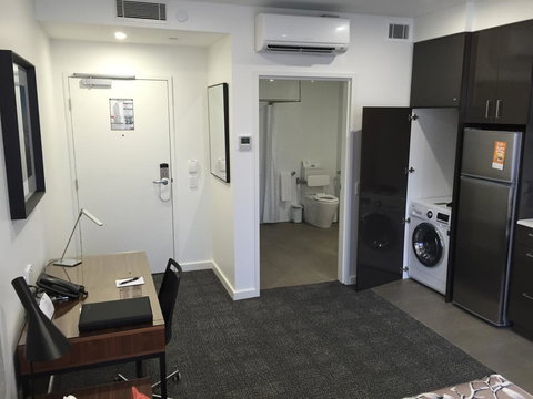 Quest Kings Park - Schoolies Week Accommodation 19