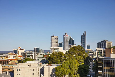 Quest Kings Park - Schoolies Week Accommodation 16