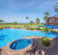Moonlight Bay Suites - Schoolies Week Accommodation