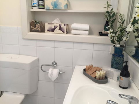 Applecross Village Apartment - Schoolies Week Accommodation 19