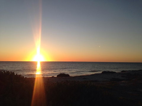 Crossland House - Schoolies Week Accommodation 21