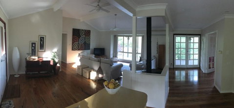 Tegwan's Nest Holiday Home - Schoolies Week Accommodation 0