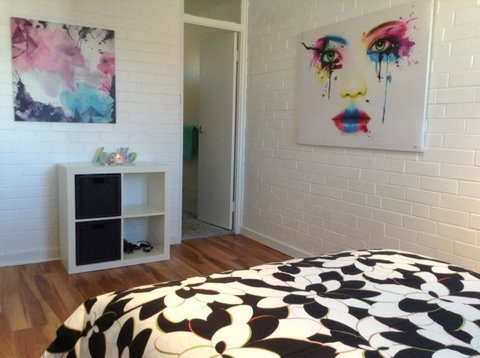 Location Location Vacation - Schoolies Week Accommodation 13