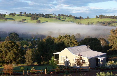 Balingup Highview Chalets - Schoolies Week Accommodation 21