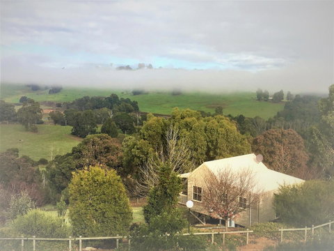 Balingup Highview Chalets - Schoolies Week Accommodation 19