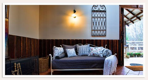 Oak Tree Barn Bridgetown - Schoolies Week Accommodation 10