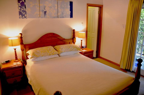 RoseMoore Bed & Breakfast - Schoolies Week Accommodation 10