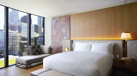 The Ritz-Carlton, Perth - Schoolies Week Accommodation 11