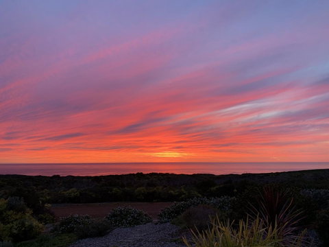 Redgate Beach Escape - Schoolies Week Accommodation 4