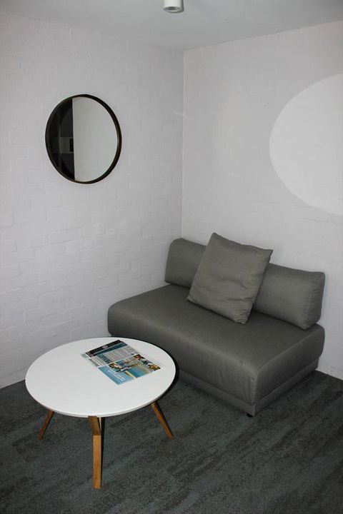 Atrium Hotel Mandurah - Schoolies Week Accommodation 10