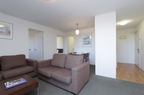 Atrium Hotel Mandurah - Schoolies Week Accommodation 41