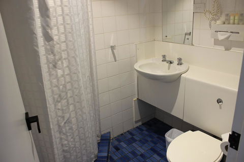 Atrium Hotel Mandurah - Schoolies Week Accommodation 8