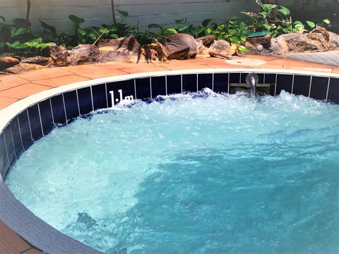 Atrium Hotel Mandurah - Schoolies Week Accommodation 24